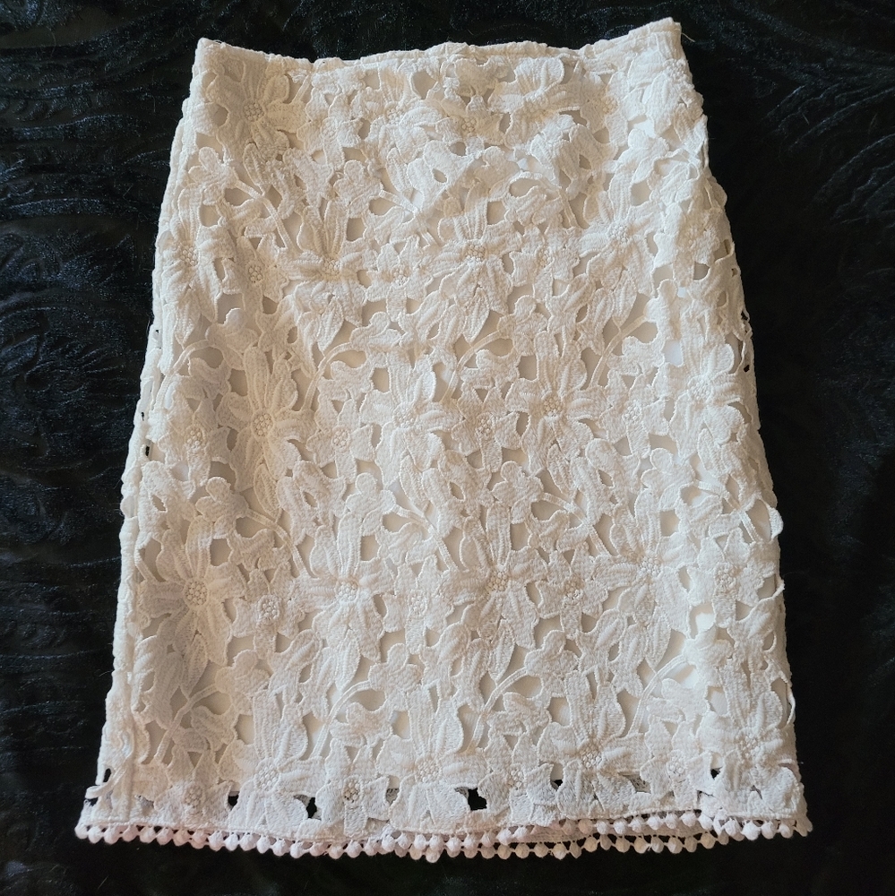 White Eyelet Bodycon Skirt